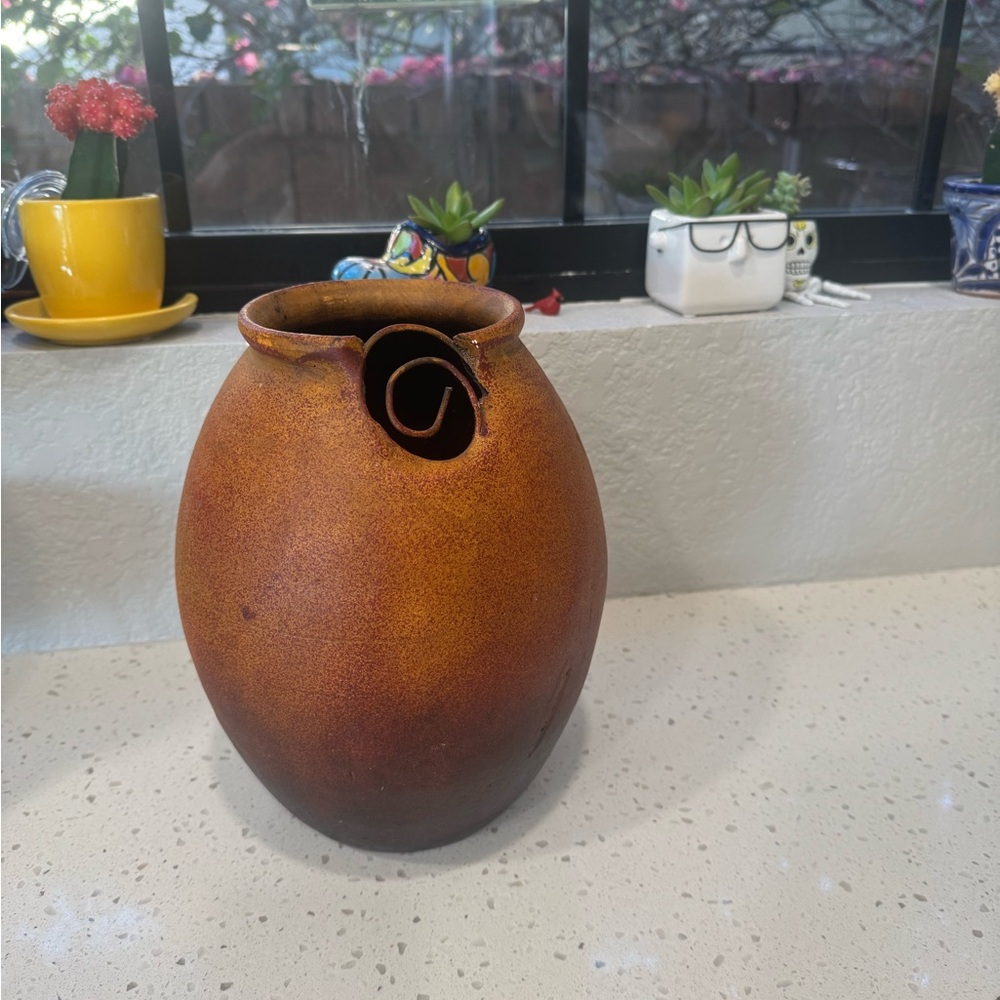 MEXICANA Rustic Brown Ceramic Vase